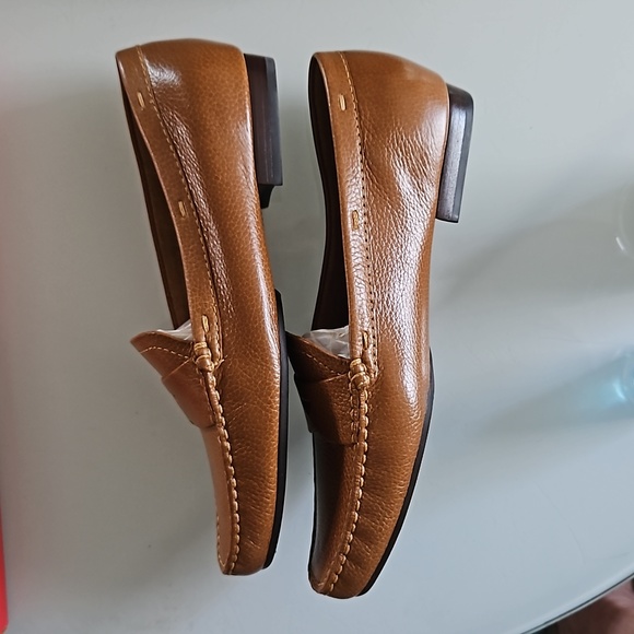 Talbots Nancy5 Dark Caramel 7M Pebble Leather Flats 7M - Picture 2 of 9